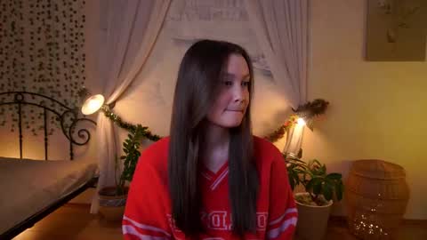 Gwen online show from December 20, 2025, 4:08 am