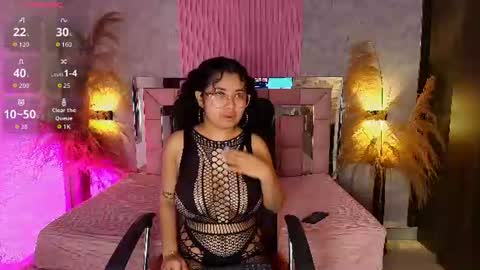 Snapshot of griselle_rousse chatting on June 13, 2026, 12:25 pm online show from June 13, 2026, 12:25 pm