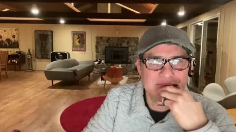 Snapshot of groovycouvie chatting on February 1, 2025, 3:52 am groovycouvie online show from February 1, 2025, 3:52 am