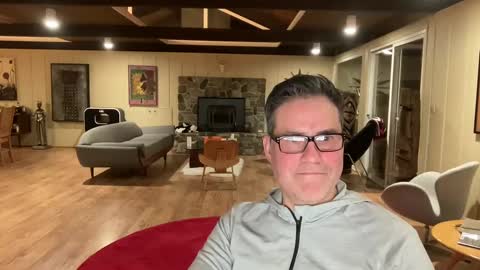 Snapshot of groovycouvie chatting on February 7, 2025, 3:45 am groovycouvie online show from February 7, 2025, 3:45 am