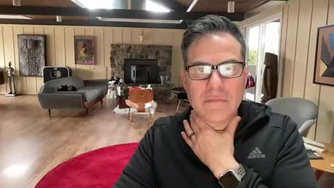 Snapshot of groovycouvie chatting on February 8, 2025, 9:04 pm groovycouvie online show from February 8, 2025, 9:04 pm