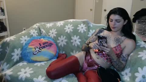 grumpytwo online show from December 19, 2024, 2:23 am