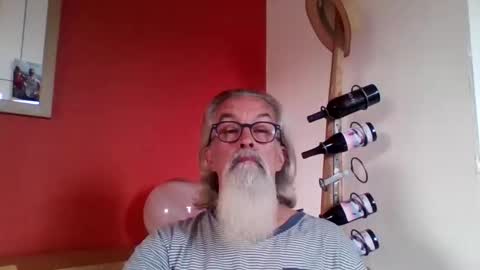 Grybear online show from September 9, 2025, 6:46 am