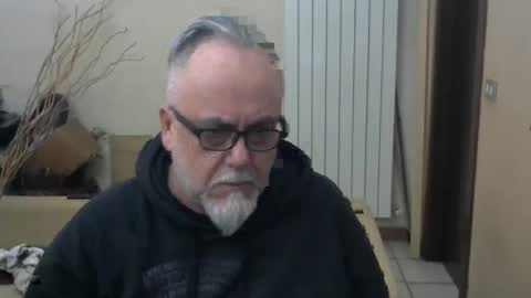 Snapshot of grz65 chatting on December 29, 2024, 10:34 am GRIZZLY65 online show from December 29, 2024, 10:34 am
