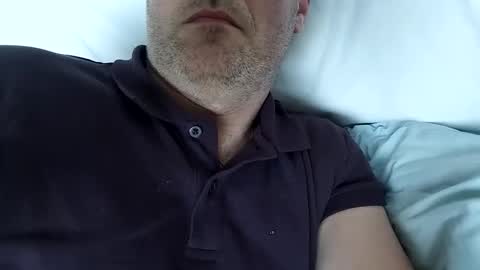 Snapshot of grzegorz34 chatting on February 9, 2025, 2:40 pm Greg online show from February 9, 2025, 2:40 pm