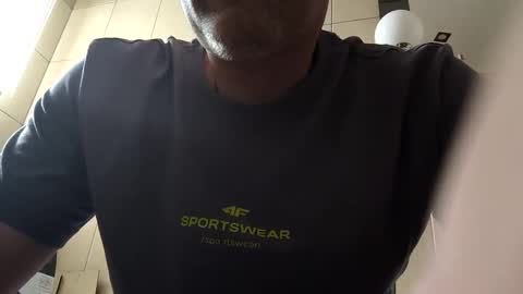 Snapshot of grzegorz34 chatting on February 25, 2025, 8:47 am Greg online show from February 25, 2025, 8:47 am