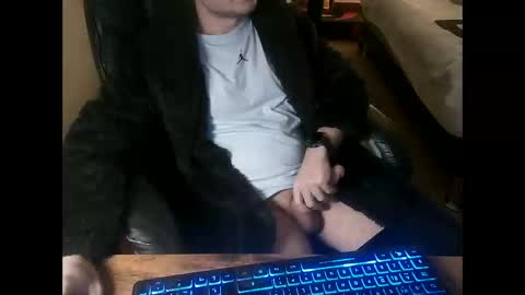 Snapshot of gsjw chatting on November 16, 2025, 8:14 pm Gizzy online show from November 16, 2025, 8:14 pm