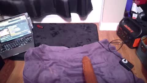 GSwaze online show from November 8, 2025, 6:13 am