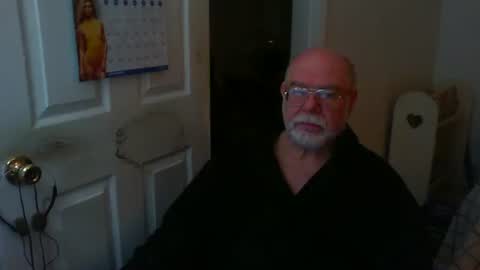 Snapshot of gtnolder60 chatting on January 19, 2025, 12:17 pm Gary online show from January 19, 2025, 12:17 pm