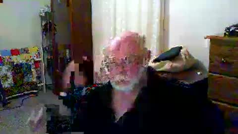 Snapshot of gtnolder60 chatting on October 10, 2025, 3:05 am Gary online show from October 10, 2025, 3:05 am