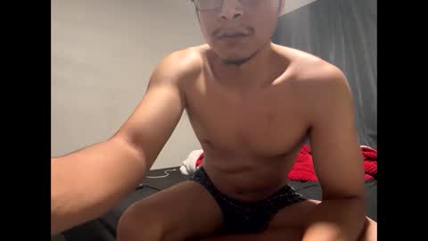 Snapshot of gtrap233 chatting on November 21, 2025, 6:23 am gtrap233 online show from November 21, 2025, 6:23 am