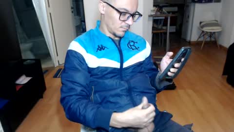 guachin_new online show from July 19, 2026, 11:41 pm