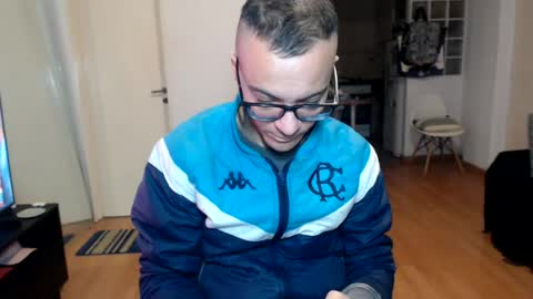 guachin_new online show from July 26, 2026, 1:03 am