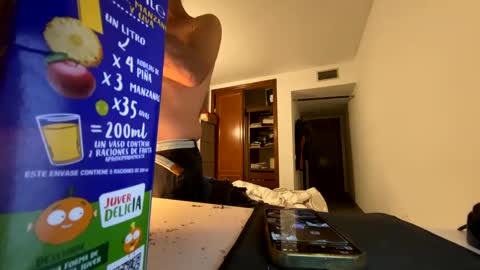 Snapshot of guardiannif_ chatting on January 22, 2025, 11:21 pm guardiannif_ online show from January 22, 2025, 11:21 pm