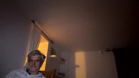 Snapshot of guardiannif_ chatting on February 9, 2025, 1:44 am guardiannif_ online show from February 9, 2025, 1:44 am