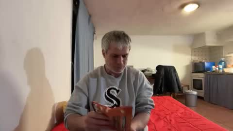 guardiannif_ online show from January 13, 2026, 9:09 pm