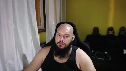 Snapshot of guessswho24 chatting on January 25, 2025, 11:32 pm Ayan online show from January 25, 2025, 11:32 pm