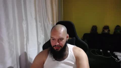 Snapshot of guessswho24 chatting on February 14, 2025, 11:42 pm Ayan online show from February 14, 2025, 11:42 pm