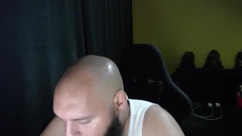 Snapshot of guessswho24 chatting on September 11, 2025, 10:54 pm Ayan online show from September 11, 2025, 10:54 pm