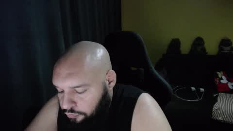 Snapshot of guessswho24 chatting on September 18, 2025, 10:45 pm Ayan online show from September 18, 2025, 10:45 pm