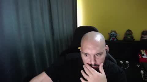 Snapshot of guessswho24 chatting on October 14, 2025, 6:47 am Ayan online show from October 14, 2025, 6:47 am