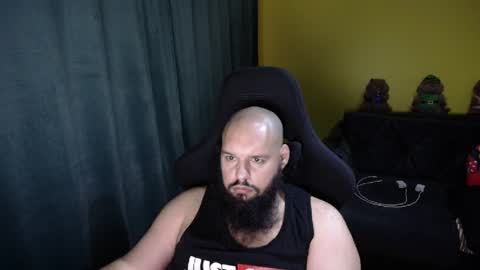 Snapshot of guessswho24 chatting on November 25, 2025, 11:49 pm Ayan online show from November 25, 2025, 11:49 pm