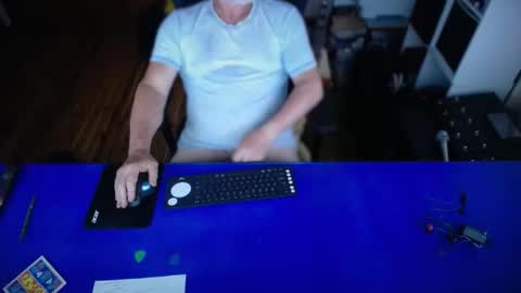 guesswhatigot2 online show from February 20, 2026, 8:05 am