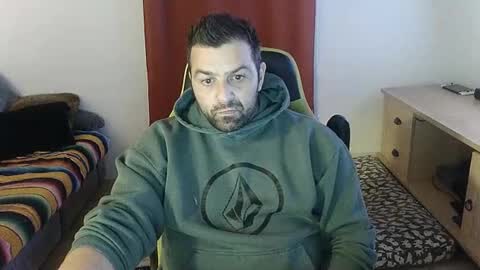 Snapshot of guillaume666286050 chatting on September 20, 2025, 12:22 am guillaume666286050 online show from September 20, 2025, 12:22 am