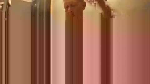 guitarbryman48 online show from September 29, 2025, 6:18 am