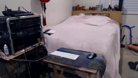 guitarsexgod2 online show from July 20, 2026, 8:39 am