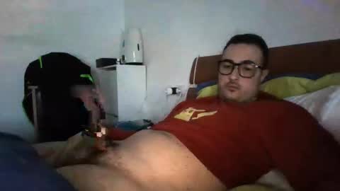 Snapshot of gullit93 chatting on March 22, 2026, 1:47 pm gullit93 online show from March 22, 2026, 1:47 pm