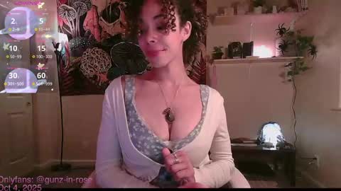 Snapshot of gunzinrose chatting on October 5, 2025, 5:28 am Kylie online show from October 5, 2025, 5:28 am