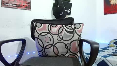 Snapshot of guts_x chatting on February 27, 2025, 8:09 pm Guts online show from February 27, 2025, 8:09 pm