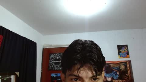 Snapshot of guts_x chatting on September 8, 2025, 6:40 pm Guts online show from September 8, 2025, 6:40 pm