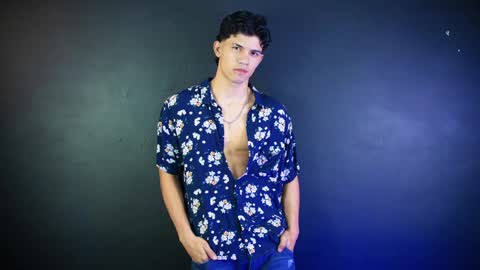 Snapshot of guts_x chatting on October 7, 2025, 5:54 pm Guts online show from October 7, 2025, 5:54 pm