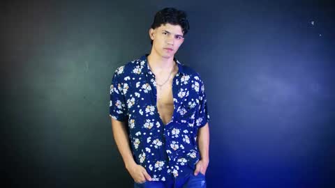 Snapshot of guts_x chatting on November 18, 2025, 6:23 pm Guts online show from November 18, 2025, 6:23 pm