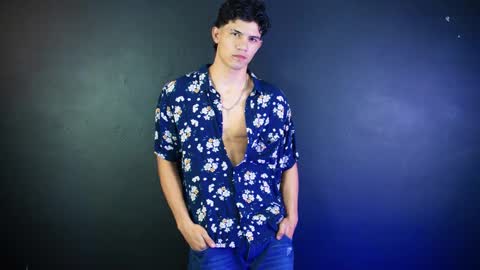 Snapshot of guts_x chatting on November 26, 2025, 6:20 pm Guts online show from November 26, 2025, 6:20 pm