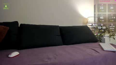 Buddy online show from December 1, 2025, 12:32 pm