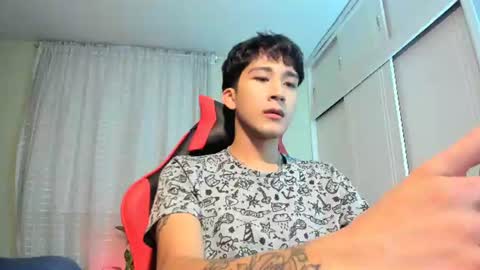 Snapshot of guy_veryhot1 chatting on August 4, 2026, 10:23 pm onlyfans kevin garcia s online show from August 4, 2026, 10:23 pm