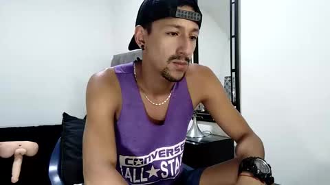 Snapshot of guykarim chatting on January 27, 2025, 7:14 am karim online show from January 27, 2025, 7:14 am