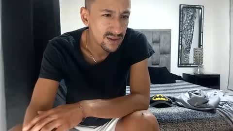 karim online show from May 9, 2026, 4:17 am