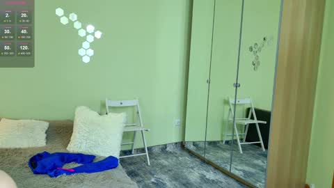 Snapshot of gwen_lady chatting on February 16, 2025, 5:37 pm Sweety Kitty online show from February 16, 2025, 5:37 pm