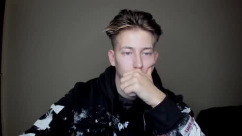 Snapshot of gym_alpha chatting on January 9, 2025, 8:44 pm Oliver online show from January 9, 2025, 8:44 pm