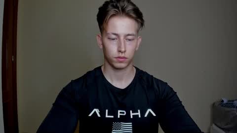 Snapshot of gym_alpha chatting on February 4, 2025, 11:59 pm Oliver online show from February 4, 2025, 11:59 pm