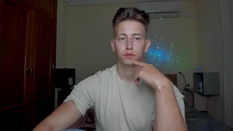 Snapshot of gym_alpha chatting on March 1, 2025, 10:53 pm Oliver online show from March 1, 2025, 10:53 pm