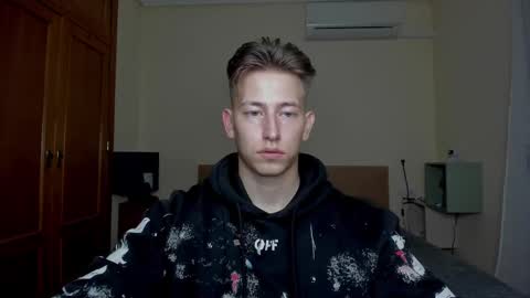 Snapshot of gym_alpha chatting on March 3, 2025, 9:48 pm Oliver online show from March 3, 2025, 9:48 pm