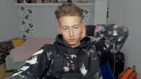 Snapshot of gym_alpha chatting on September 26, 2025, 6:45 pm Oliver online show from September 26, 2025, 6:45 pm