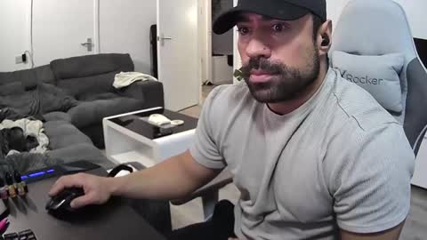 gymking999 online show from February 10, 2025, 11:15 am