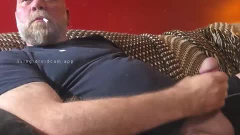 Snapshot of gymshoo chatting on December 19, 2025, 9:38 am Eli online show from December 19, 2025, 9:38 am