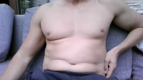 gymxxx_ online show from May 12, 2026, 6:05 pm